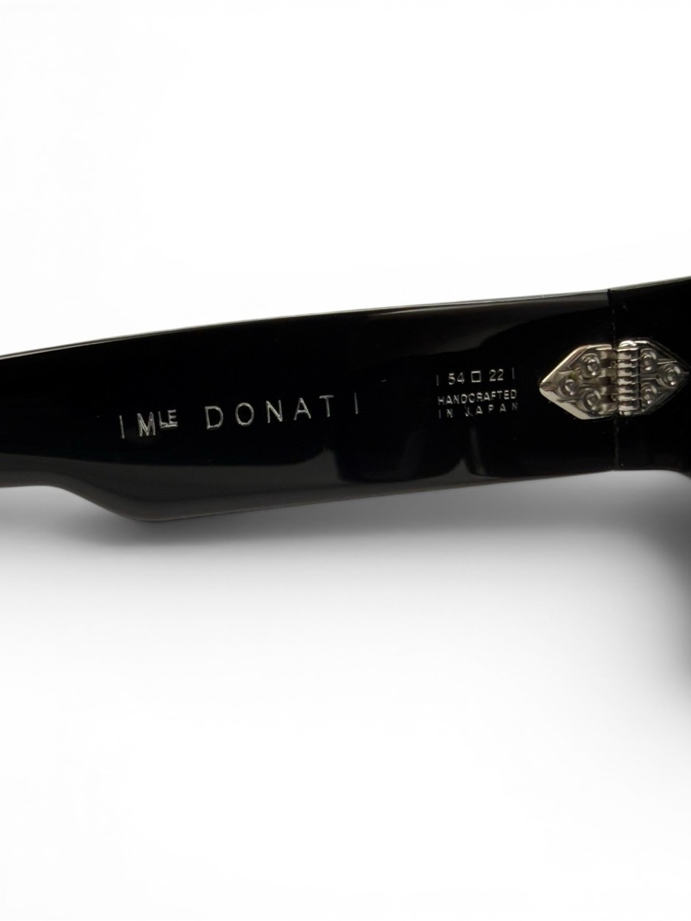 Jacquemus Black Square Acetate Sunglasses with Silver Detailing - Picture 6 of 9